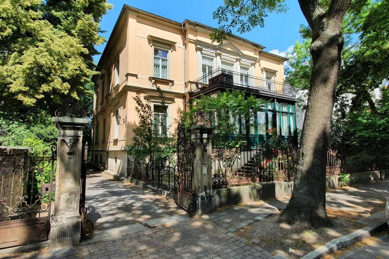 Ferienwohnungen Villa Haniel Julius Dresda Esterno foto