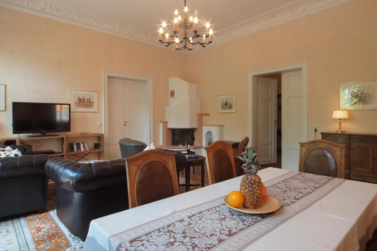 Ferienwohnungen Villa Haniel Julius Dresda Esterno foto