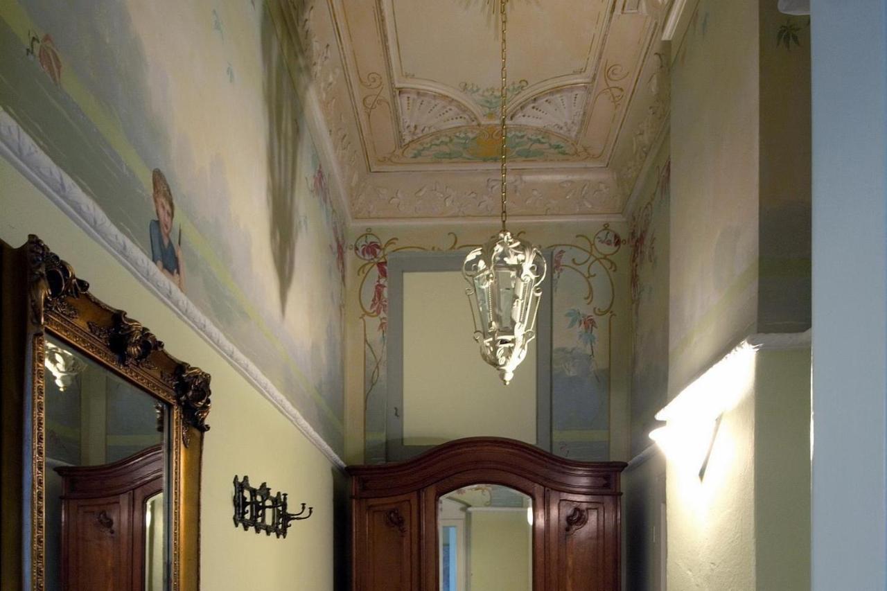 Ferienwohnungen Villa Haniel Julius Dresda Esterno foto